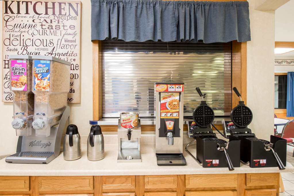 Travelodge Indianapolis Castleton Restaurant bilde