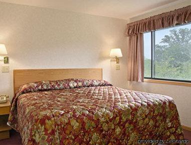 Travelodge Indianapolis Castleton Rom bilde