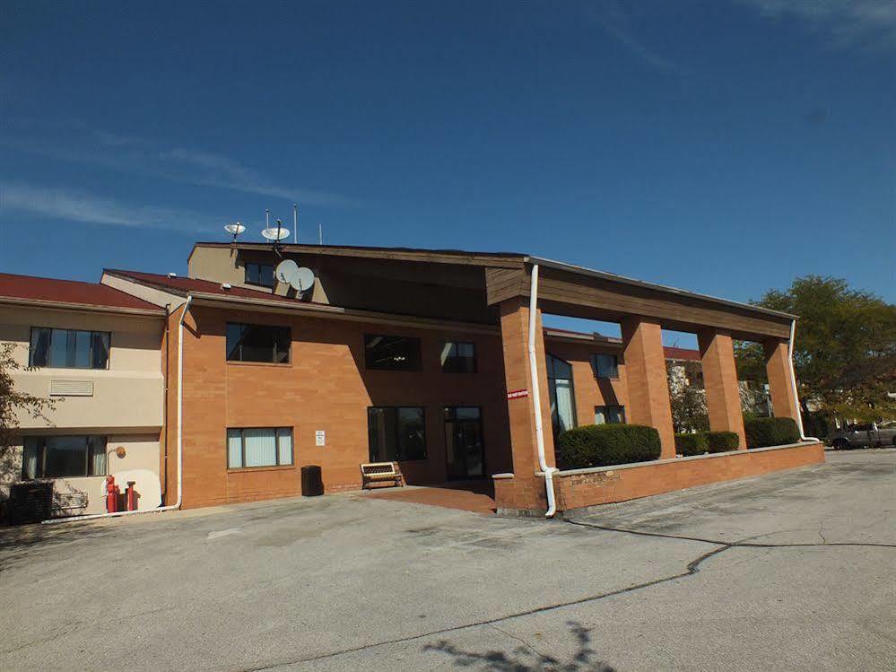 Travelodge Indianapolis Castleton Eksteriør bilde